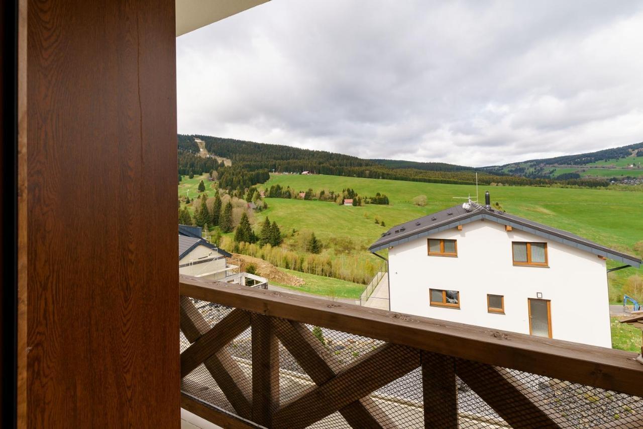 Apartman Svicarek Loucna pod Klinovcem Luaran gambar